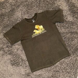 Vintage Memories Of Kenya Men’s T-shirt Size Small